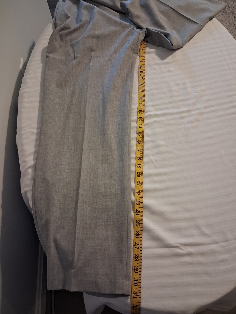 Mens Gray Dress Pants - Classic Straight Leg Size 44 X 32 - Picture 4 of 7